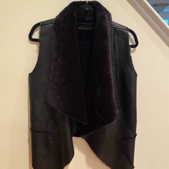 Faux Leather + Faux Fur Vest - Picture 1 of 2